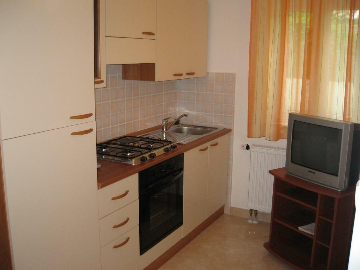 Apartmani Apollo Split Exteriör bild